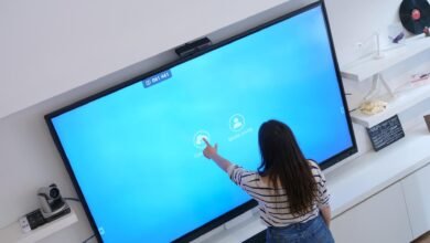65-Inch Smart Whiteboard