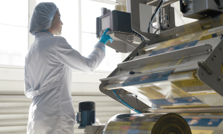 Pouch Packing Machine: Working Principle, Types, Applications, and Benefits