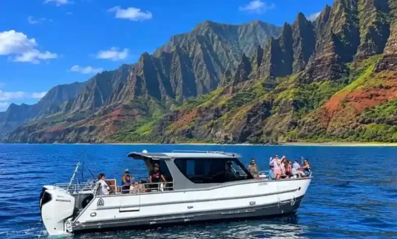 How Customized Itineraries Enhance Your Experience with Makanacharters.com